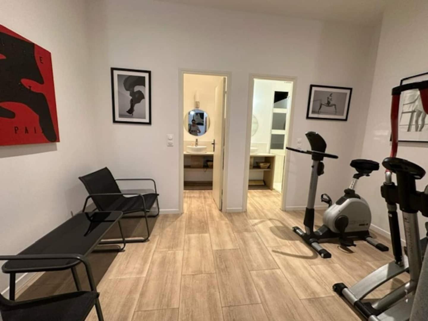 Apartment 100m From The And Palaceloft In Le Suquet